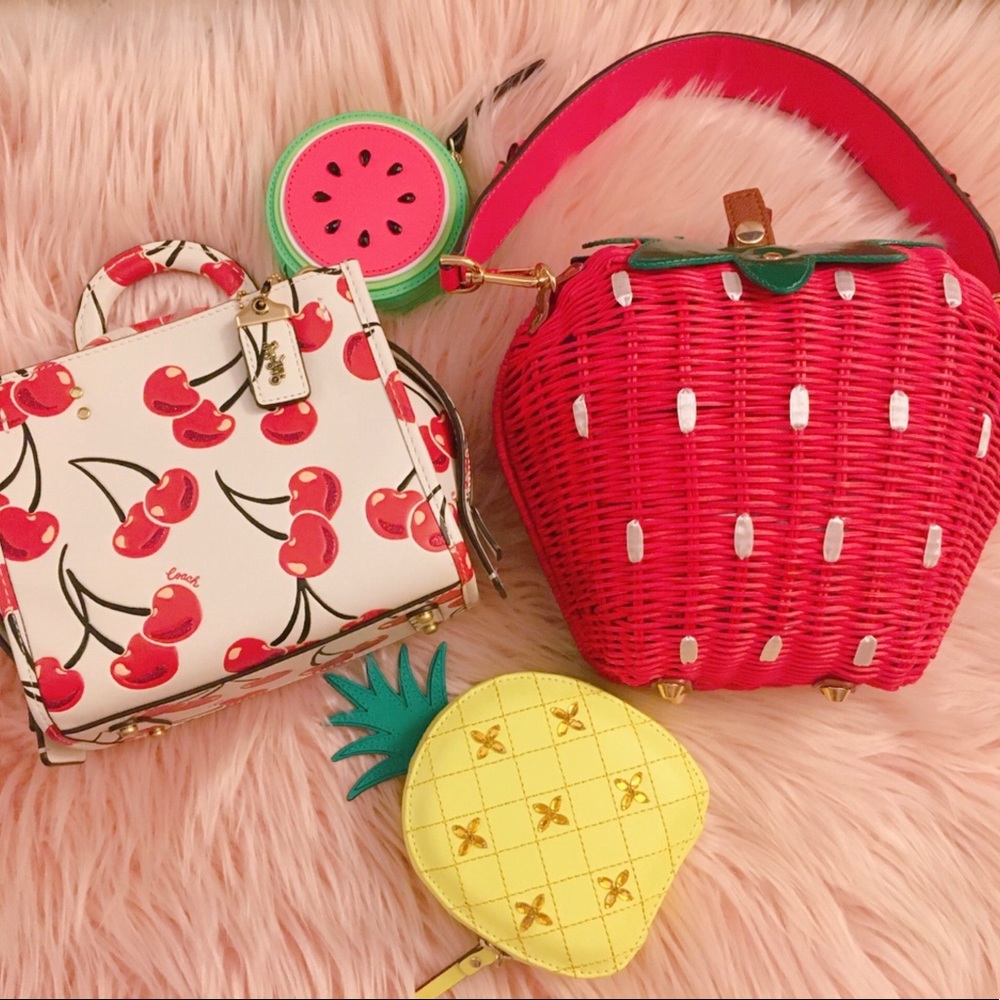 🌴SUMMER SALE🌴💯✔️Authentic KS Must Have Coinpurse - Picture 6 of 6